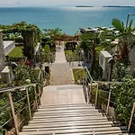 Апартамент Comfortable With Sea View In Dolce 2 Свети Влас